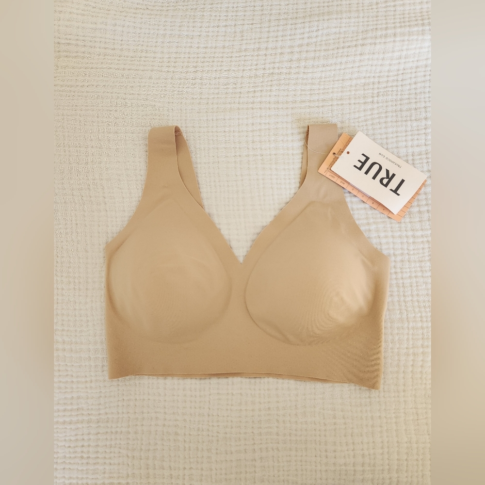 NWT True & Co True Body Uplift Bra Sz S